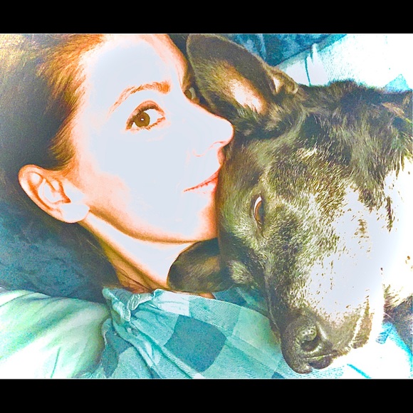 Meet your Posher, Tiffani - Picture 2 of 2